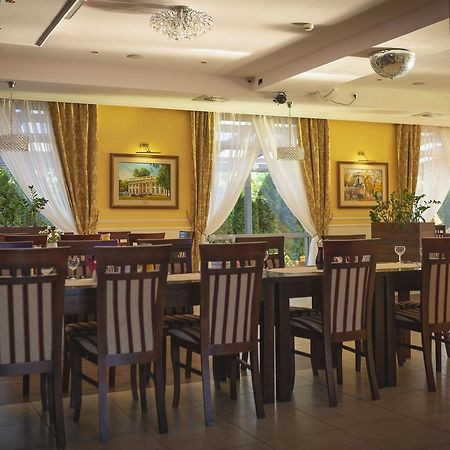 Hotel Pikul Puławy Eksteriør bilde