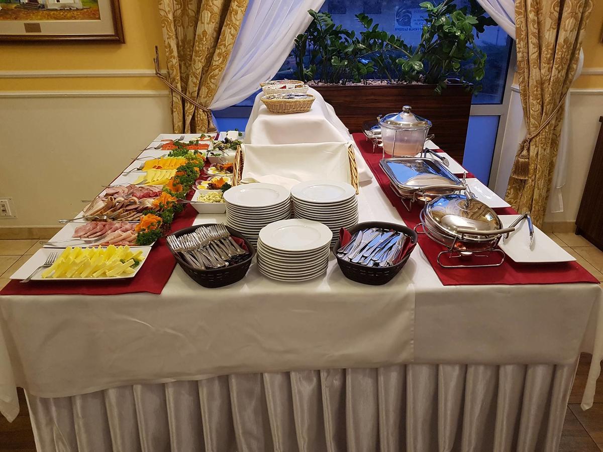 Hotel Pikul Puławy Eksteriør bilde